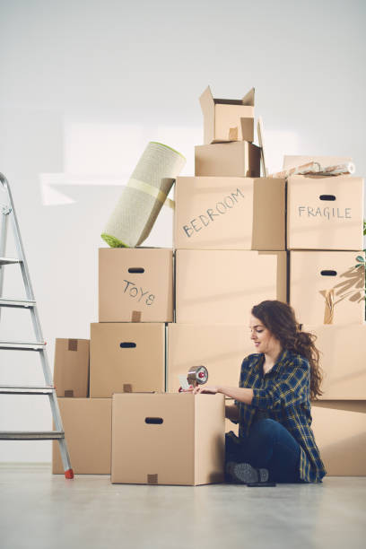 istock Girl in new apartment 682628062