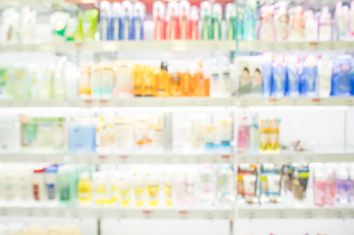 Shampoo bottle in shopping mall , Blur photographyl