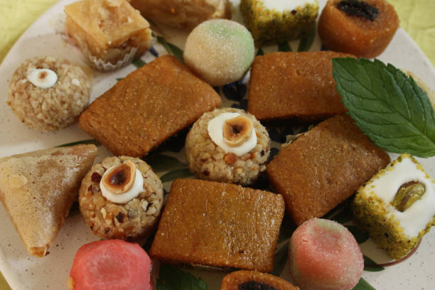 istock Oriental Festive Patisserie 682676628