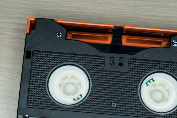 cinta de vídeo - vcr video cassette tape audio cassette home video camera fotografías e imágenes de stock