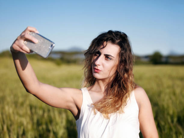 istock Girl selfie outdoor 682718136