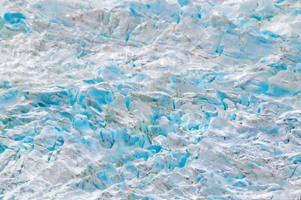 istock Huemul Glacier - Patagonia - Argentina 682728024
