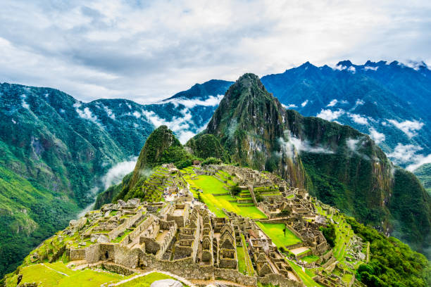 istock Ancient incas town of Machu Picchu. Peru 682750130