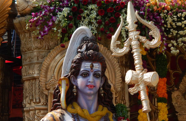 bożek hinduskiego boga shiva - crescent blue yoga india zdjęcia i obrazy z banku zdjęć