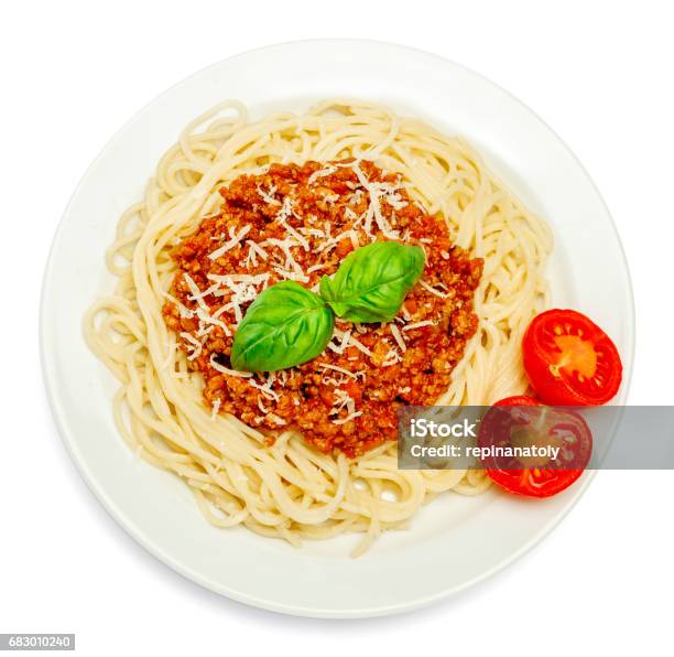 Kuvapankin valokuva otsikolla Spagetti Bolognese Valkoisella Lautasella – Lataa kuva nyt - Annoskoko, Ateria, Bolognese-kastike