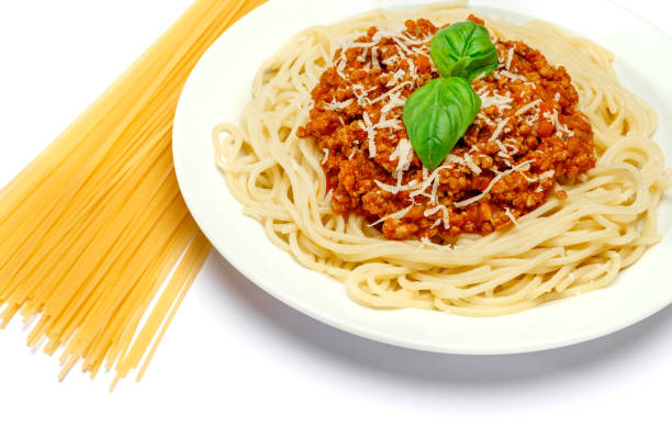 istock Spaghetti bolognese on a white plate 683010952