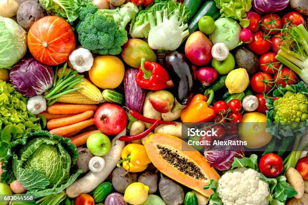 Frisches Obst Und Gemüse Stockfoto und mehr Bilder von Gemüse - Gemüse, Obst, Frische