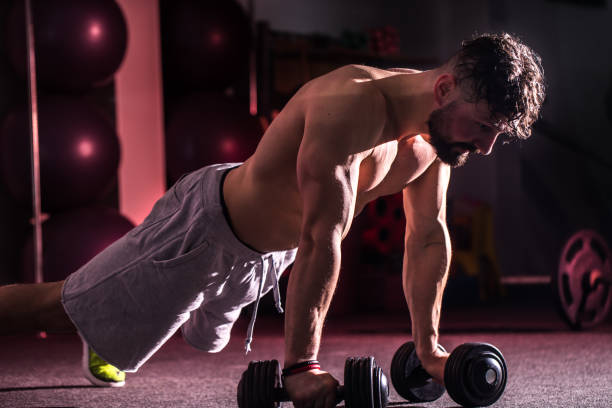 istock training cross training in the gym 683175410