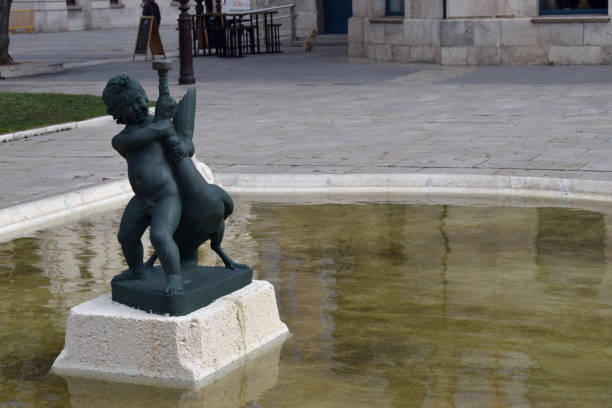 istock Fountains of children. 683195956