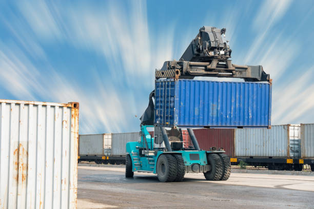 istock Container lifting truck in the storage yard. 683198062