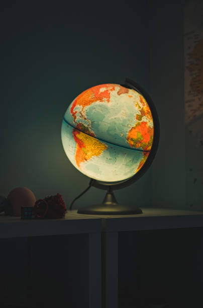 istock Shining Globe lamp in room planet earth 683293508