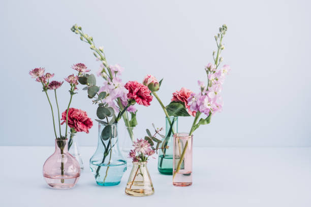 istock Flower arrangement in pastel 683307292