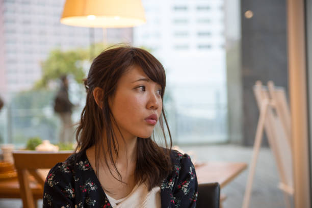 istock cafe pretty woman 683336878