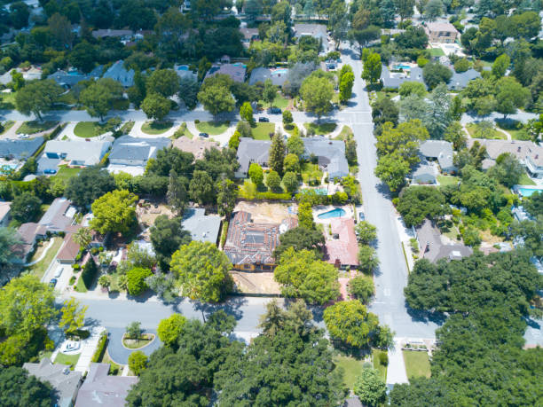 istock Southern California Suburban Area 683398800