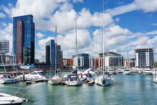 Luxury yachts and apartments at Southampton's Ocean Village marina The 21st century redevelopment of Ocean Village marina in Southampton is nearing completion seen here on a sunny day. hampshire england photos stock pictures, royalty-free photos & images