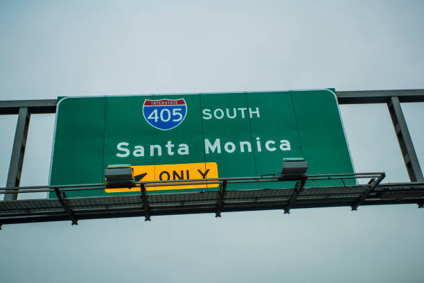 Santa Monica Road sign A stock photo of the Santa Monica Road sign in Los Angeles, California. Photographed using the Canon EOS 1DX Mark II. san diego freeway stock pictures, royalty-free photos & images