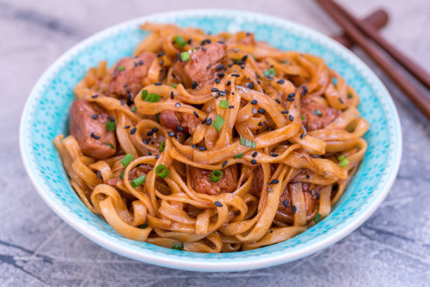 istock Stir Fried noodle with pork in soy sauced 683500446