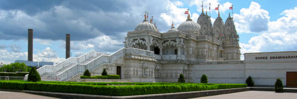The Shree Swaminarayan Mandir (also known as Neasden Temple) is a Hinduism temple in in London.