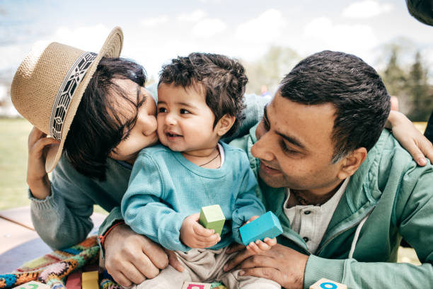 istock Planning your child finance 683670620