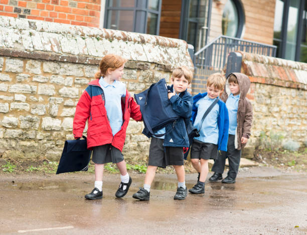istock Education UK Primary School Home time 683671668