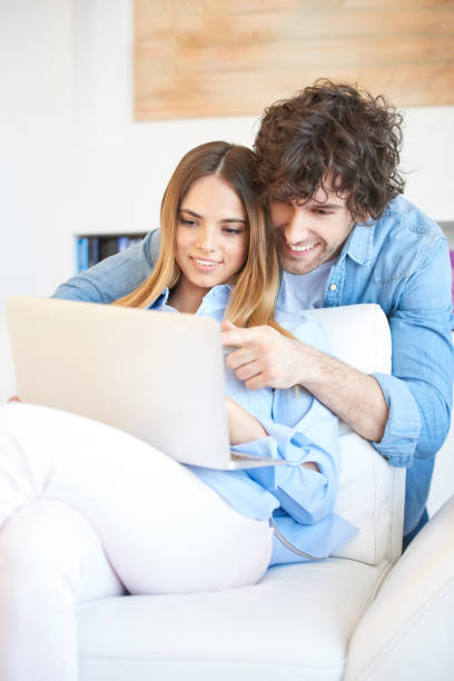istock I wanna show you something 683677382