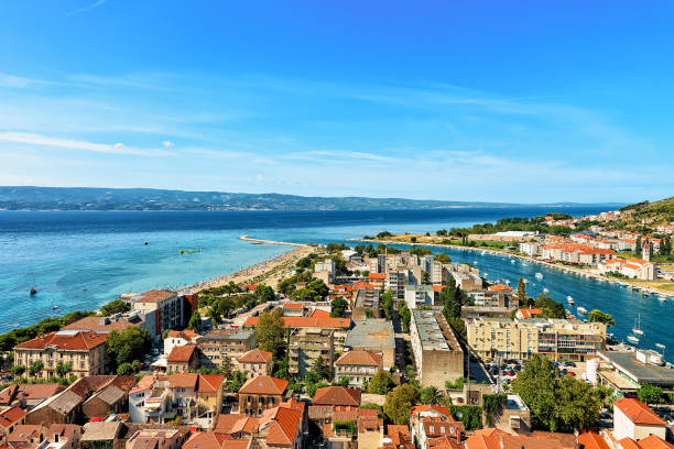 istock Panorama Cliffs and Cetina River with Adriatic Sea Omis 683687576