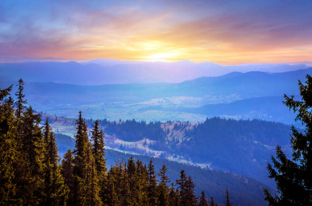 istock Spring sunset mountains panorama of Ukrainian Carpathians. 683695162