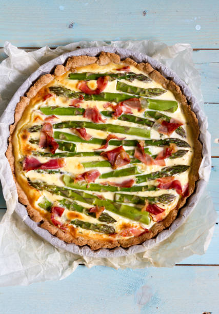 istock Green asparagus tart with leek and Parma ham. 683715220