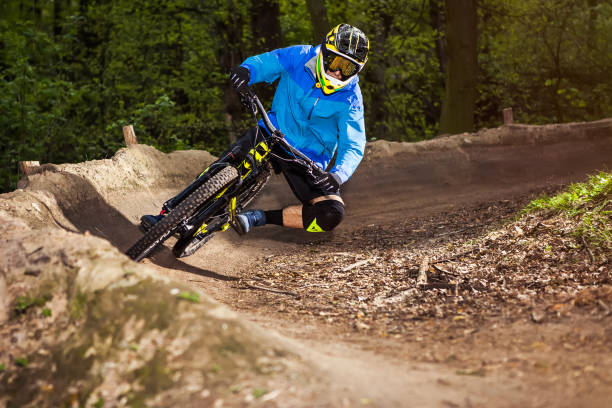 istock Sport. Mountain Bike 683718396