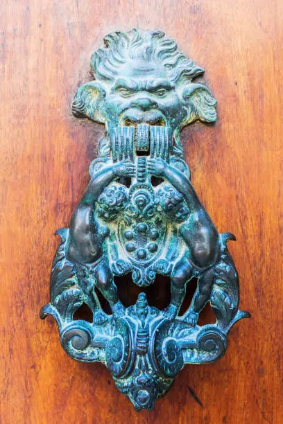 picture of an antique doorknocker