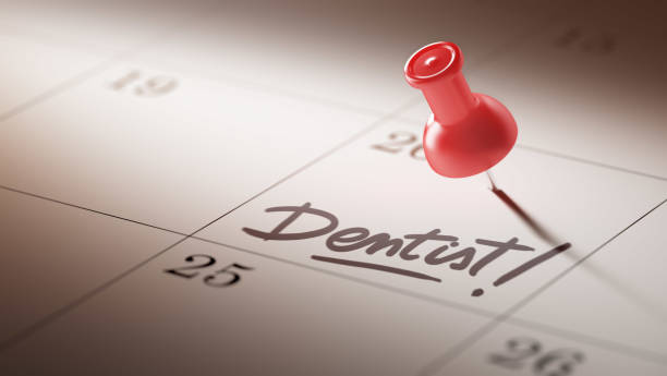 istock Calendar Concept with a red pin 683736588