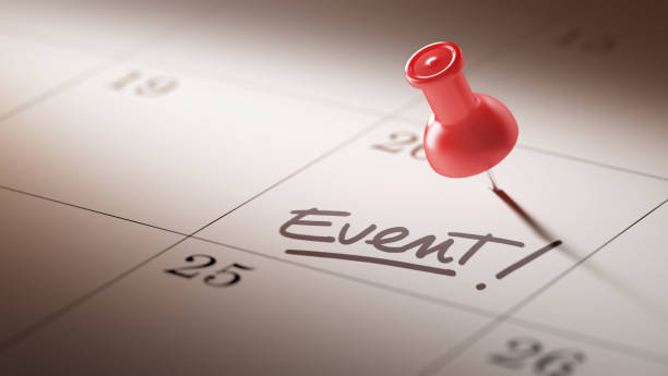 concepto de calendario con un pin rojo - event fotografías e imágenes de stock