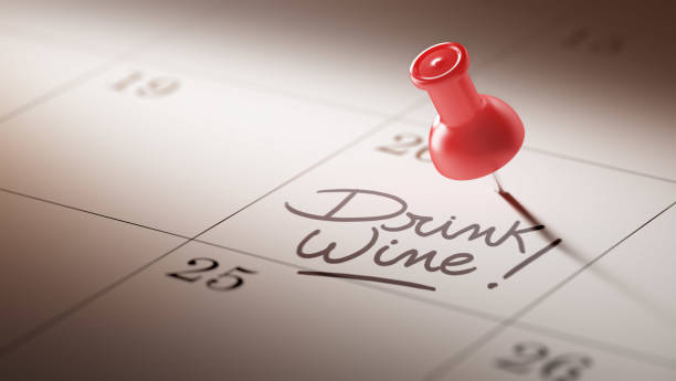 istock Calendar Concept with a red pin 683742994