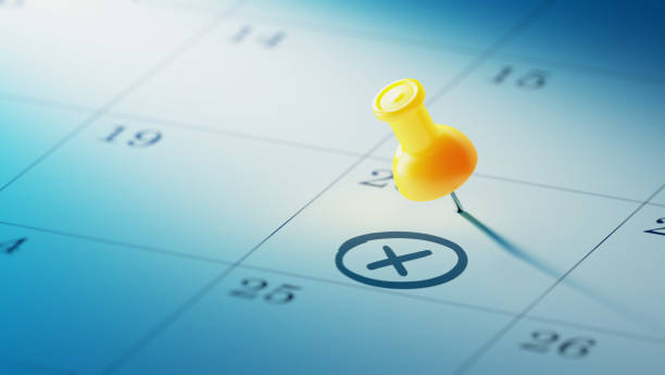 istock Calendar Concept with a yellow pin 683763012