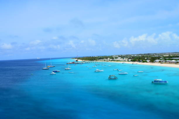 istock Caribbean Ocean view at Grand Turk 683770594