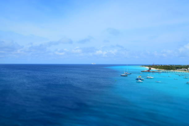 istock Caribbean Ocean view at Grand Turk 683770826