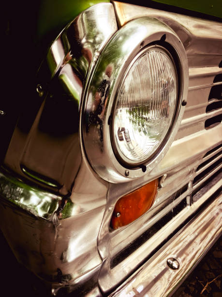 istock Detail of a old car 683955882