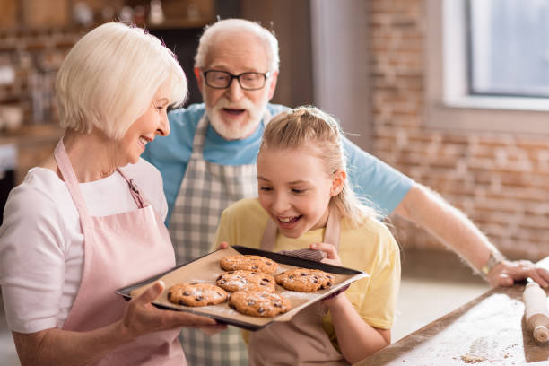 istock Family baking cookies 683974210