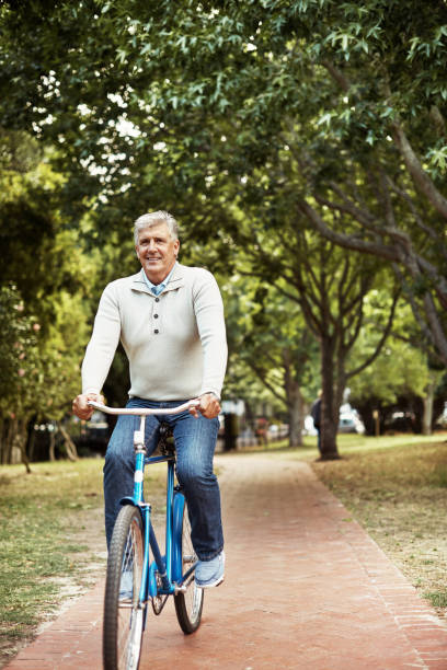 istock Enjoying his retirement in the leisurely lane 684059590