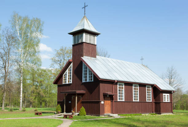 istock Lithuanian Wooden Church 684447372