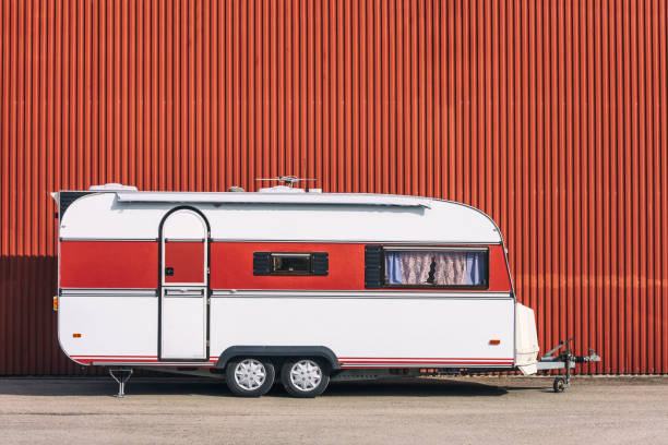 acampamento urbano - caravana atrelado - fotografias e filmes do acervo