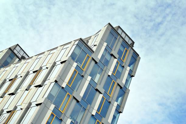 istock Modern office building with facade of glass. 684581784