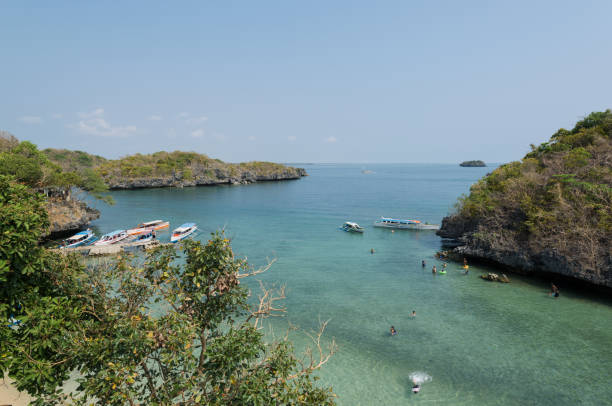 Children`s Island in the Hundred Islands National Park in the Philippines. Quezon Island, Philippines - April 12, 2017: General view of the Children`s Island in the Hundred Islands National Park in the Philippines. pangasinan stock pictures, royalty-free photos & images