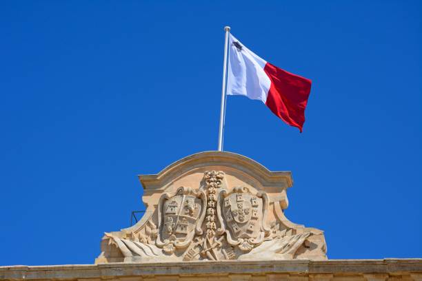 istock Flag on Auberge de Castille, Valletta. 684723336