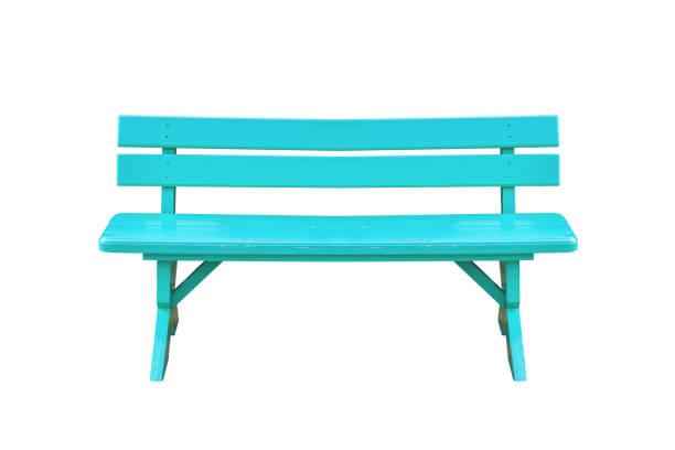 banc en bois cyan isolé sur fond blanc avec un tracé de détourage. - dirty bench empty park photos et images de collection