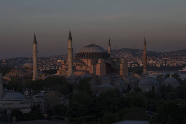 The Blue Mosque, (Sultanahmet Camii), Istanbul, Turkey