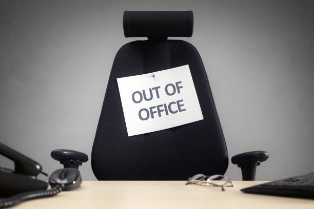 Business chair with out of office sign Business chair with out of office sign concept for vacation, holiday, lunch break or work life balance disappear stock pictures, royalty-free photos & images