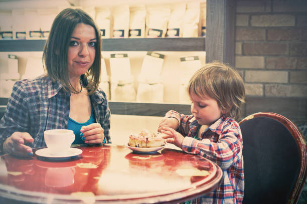 istock family in the cafe 684830146