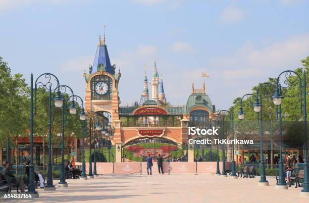 Disneyland Resort China Shanghai Stockfoto und mehr Bilder von Disney - Disney, Schanghai, Schlossgebäude