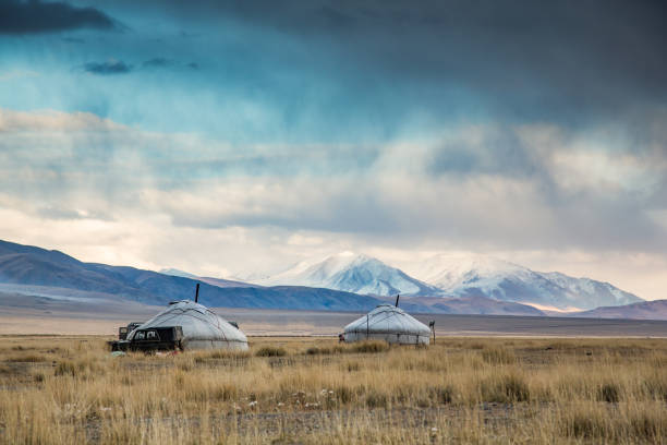 yurt (Ger) in a landscape of Western Mongolia yurt (locally called Ger) in a landscape of Western Mongolia independent mongolia stock pictures, royalty-free photos & images